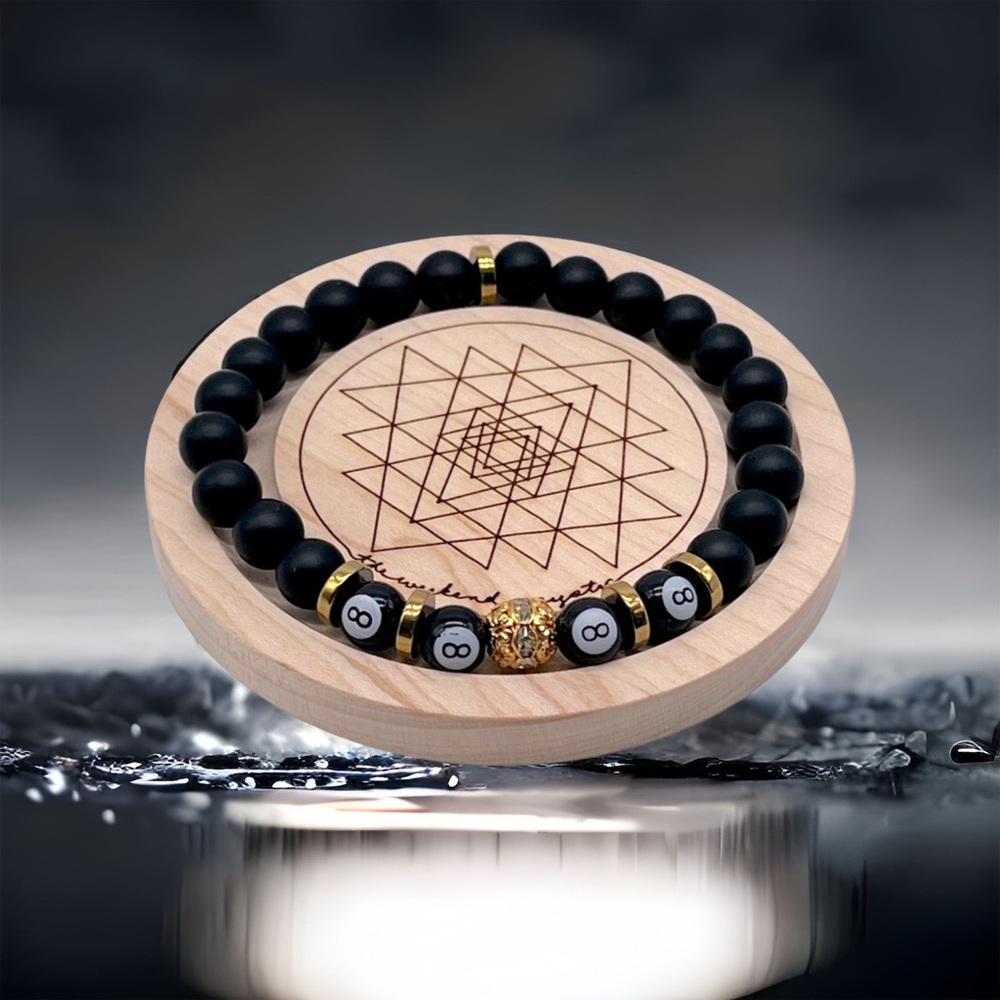 8 ball bracelet - Picture 2 of 6
